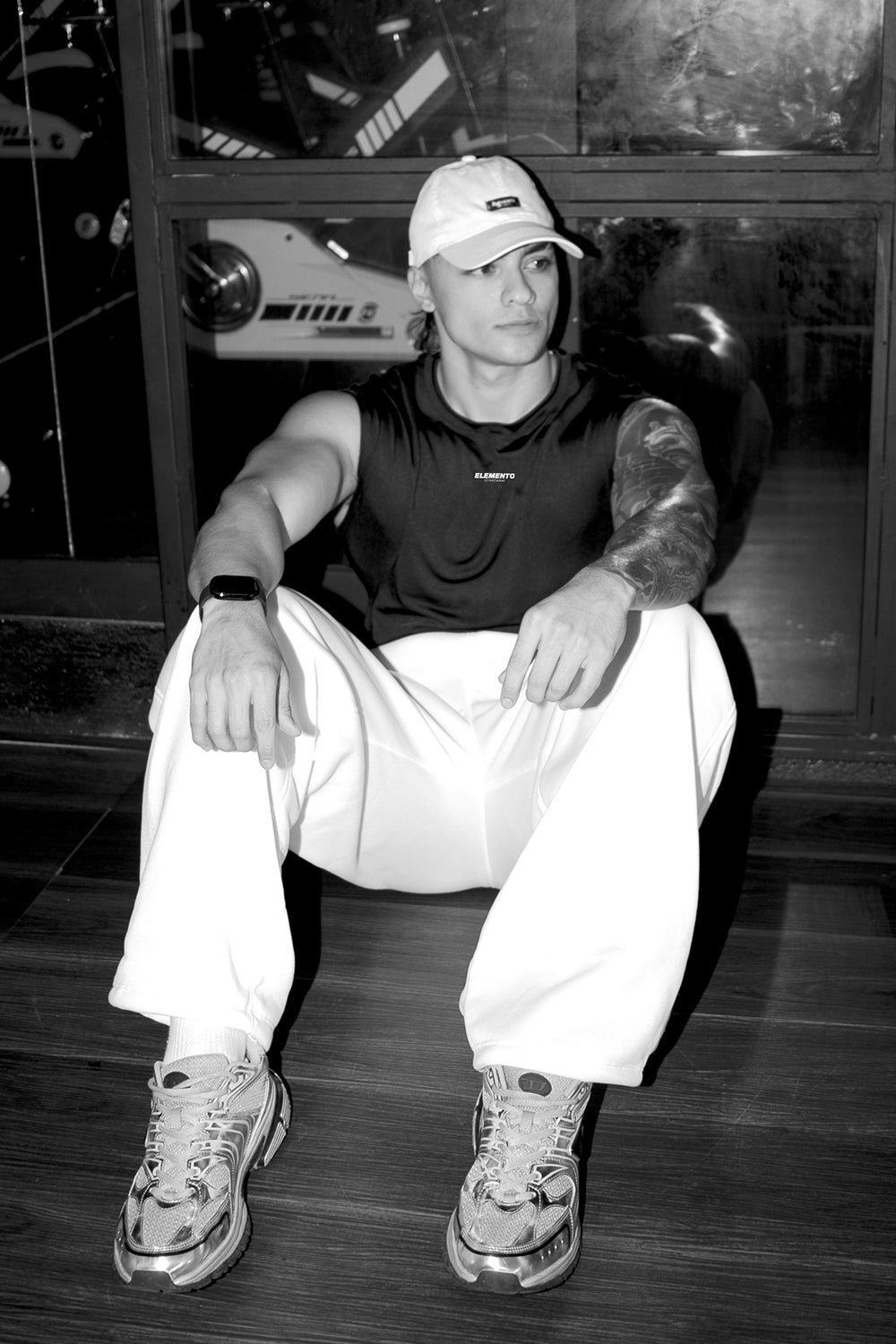 Jogger Elemento Marfil